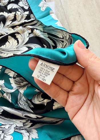 Armine eşarp - Görsel 3