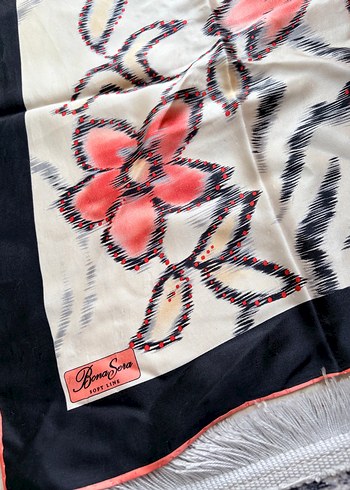 İpek eşarp - Görsel 2