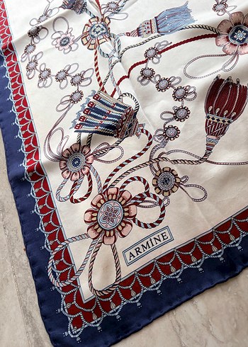 Armine Eşarp - Görsel 2