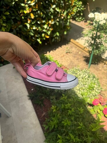 22 Beden Kız çocuk converse