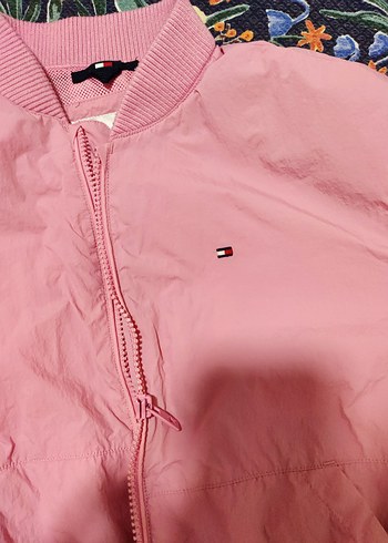 Tommy Hilfiger Kız Çocuk Kapüşonlu Pembe Yelek - Görsel 2