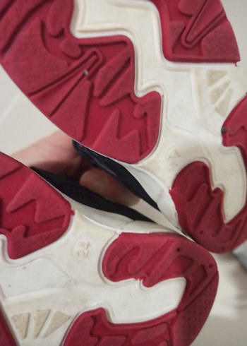 Lcw marka 24 numara Gri Erkek Çocuk Spor Ayakkabı Cırt Cırtlı - Görsel 3