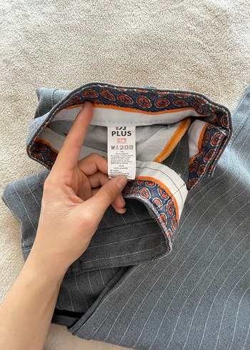 Gri Çizgili Kumaş Kadın Pantolon - Görsel 2