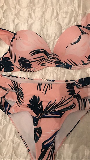 Bikini alt üst