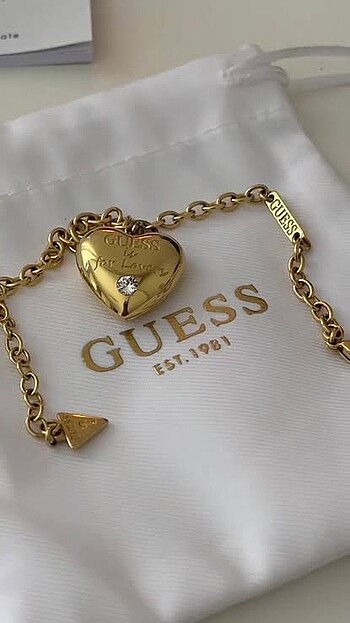 ORJİNAL GUESS KALPLİ bileklik