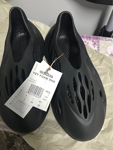40 Beden siyah Renk Adidas spor ayakkabı