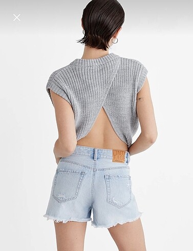 42 Beden mavi Renk Distressed denim şort