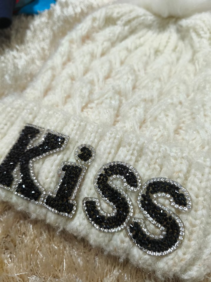 Beyaz Örgü Kadın Bere Pomponlu - Görsel 2