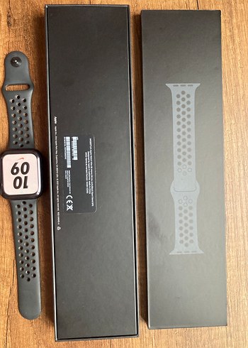 Beden Apple Watch Gri Akıllı Saat