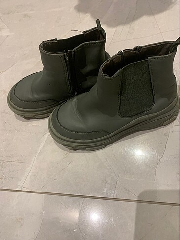Zara cocuk çizme 26