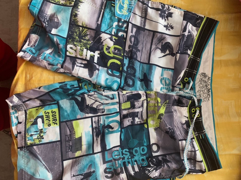 Erkek Çok Renkli Baskılı Mini Şort - Görsel 2