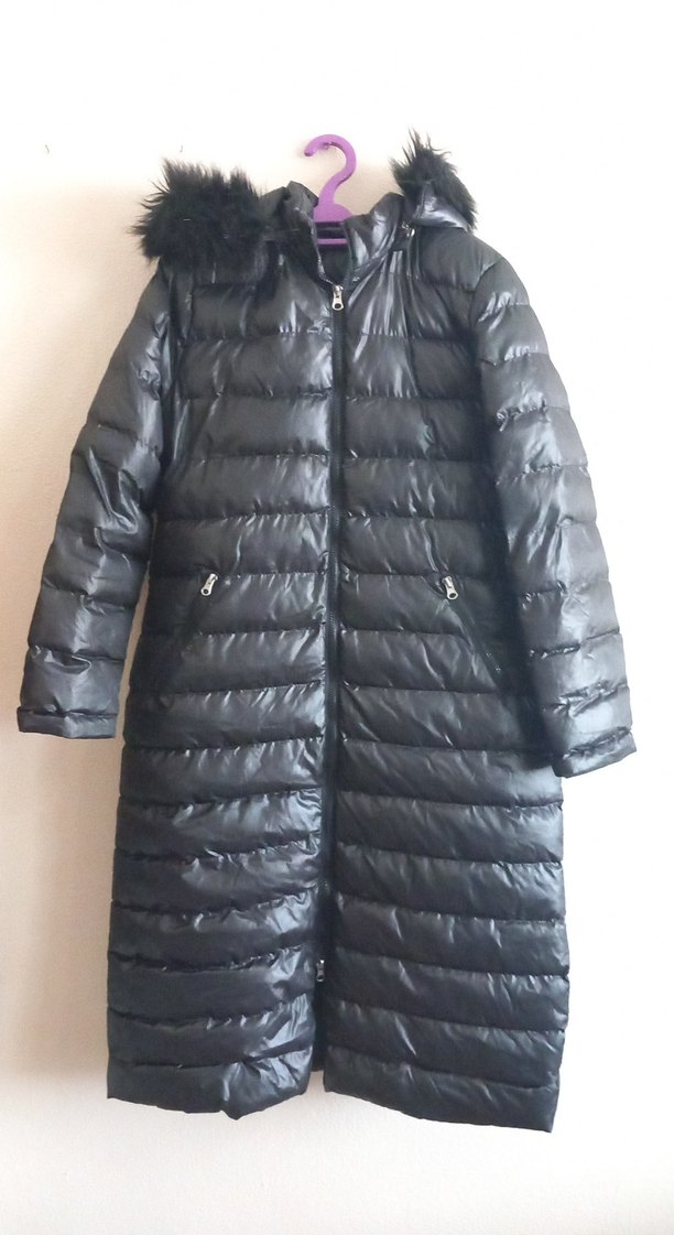 Uzun Siyah Kadın Kışlık Mont - Görsel 2