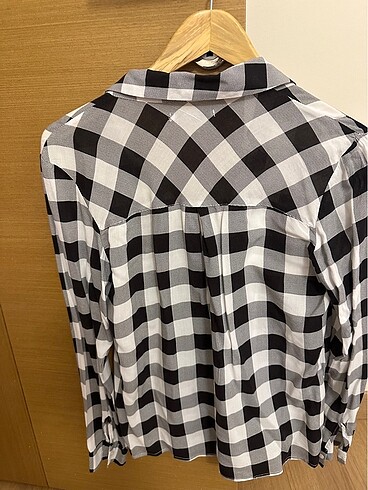 m Beden Pull & Bear Gömlek