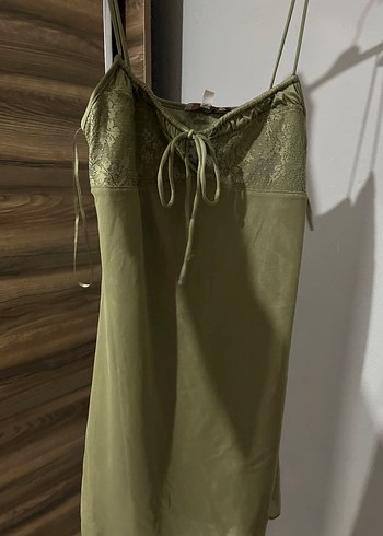 Pull and Bear Askılı Haki Emzirme Gecelik