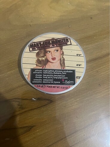 The balm mary-lou manızer aydınlatıcı
