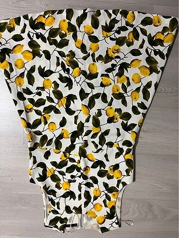 xs Beden Zara elbise