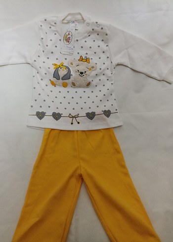 Uzun Kollu Beyaz Desenli Bebek Kız Takımı - Görsel 2