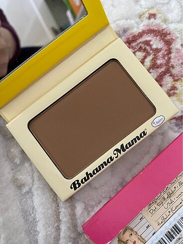 The Balm Bahama Mama Bronzer