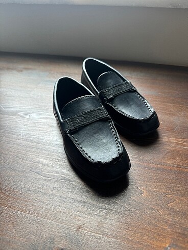 Kenneth cole