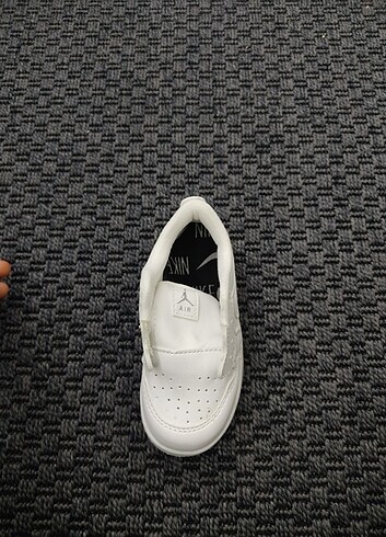 25 Beden beyaz Renk Nike bebe ayakkabısı 