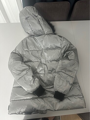 Zara Zara çocuk mont 13/14 yaş