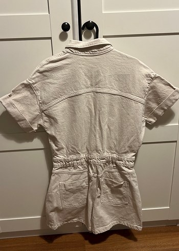 Düğmeli Beyaz Keten Kısa Tulum - Görsel 3