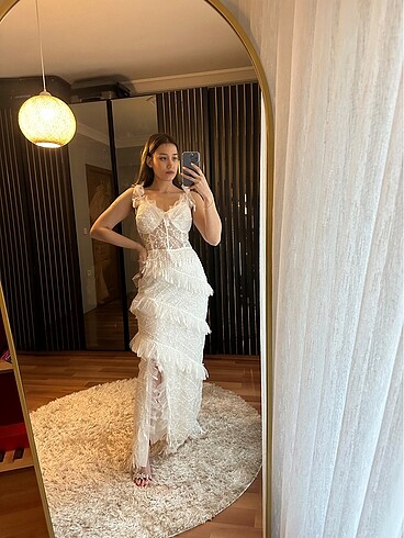 l Beden Raisa vanessa