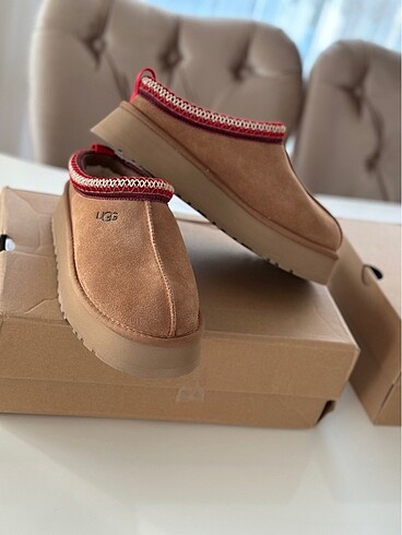 38 Beden Orjinal Ugg Tazz Terlik