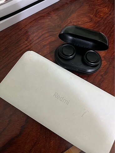 Kulaklık ve powerbank