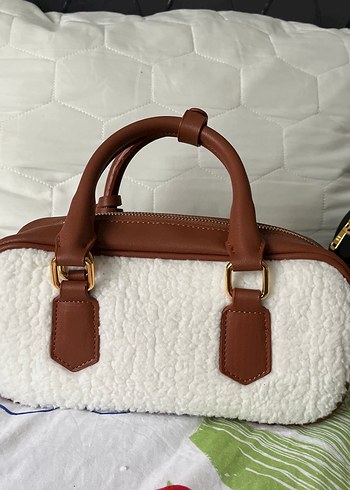 Miu Miu Beyaz Kürklü Deri Kadın Çanta - Görsel 2