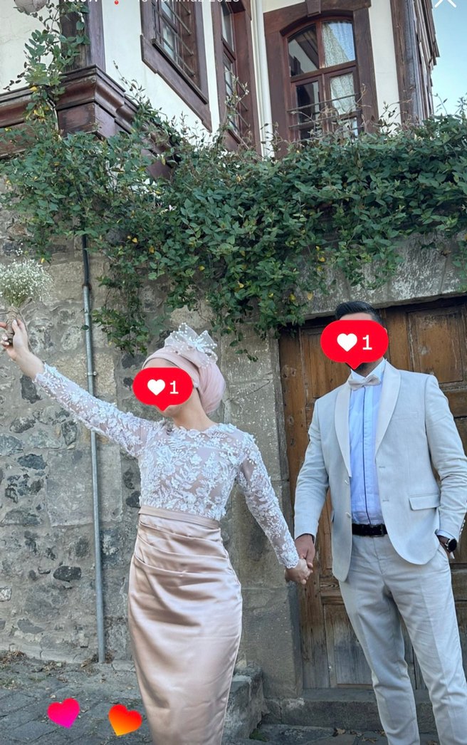 Dantel Detaylı Beyaz Midi Nişan Elbisesi - Görsel 5