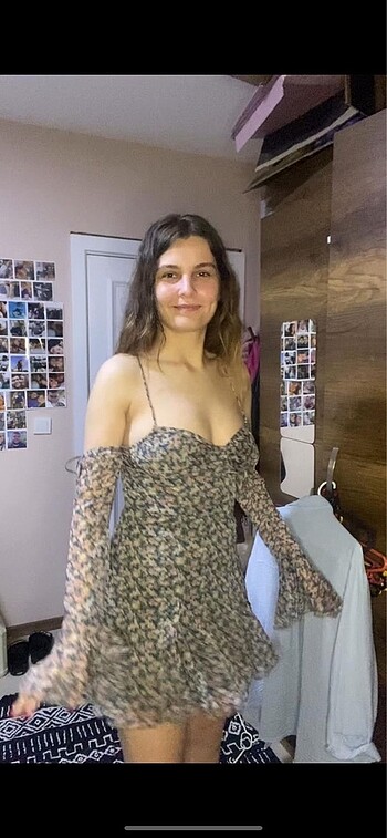 Stradivarius stradivarius çiçekli elbise