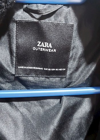 zara Siyah Fermuarlı Kadın Kışlık Mont - Görsel 2