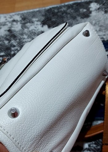 derimod aBeyaz Deri Kadın Sırt Çantası - Görsel 2