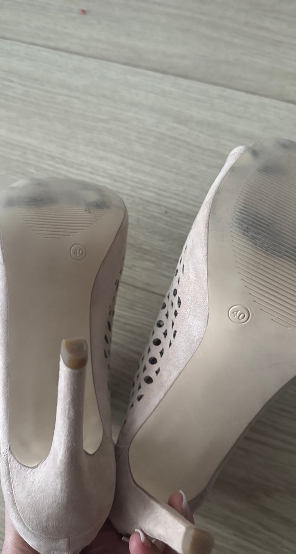 Bej Süet Dolgu Topuklu Kadın Ayakkabı - Görsel 5