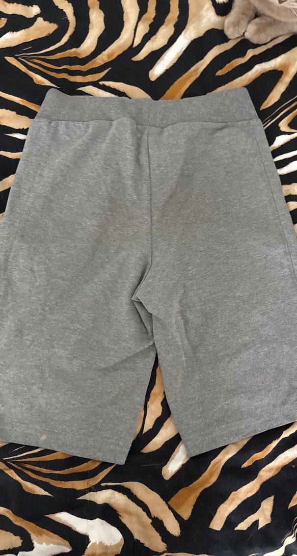 Gri Fermuarlı Erkek Şort Bahçeşehir koleji - Görsel 2