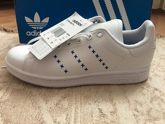 Stan Smith