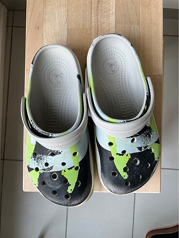 Crocs terlik