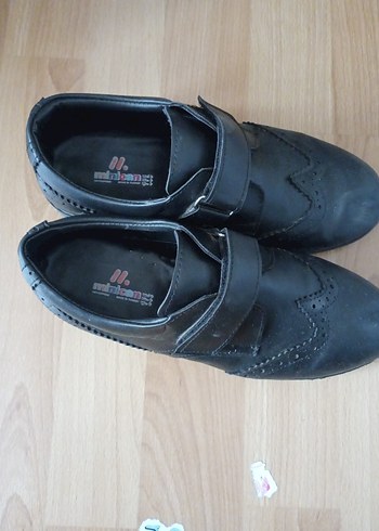 Tokalı Siyah Deri Erkek Çocuk Ayakkabısı - Görsel 3