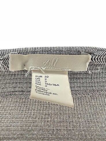 32 Beden gri Renk H&M Kısa Elbise %70 İndirimli.