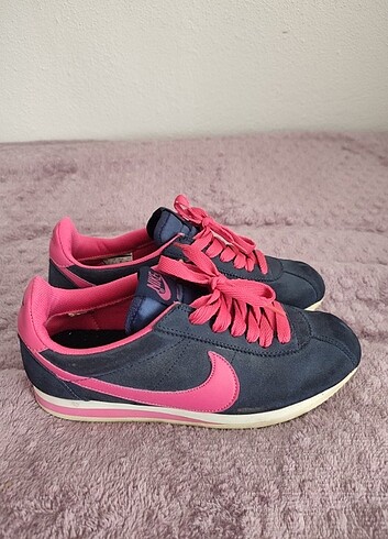 Nike Spor ayakkabı 