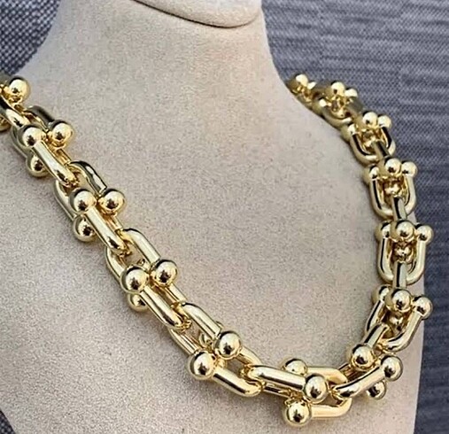 Beden Tiffany kolye