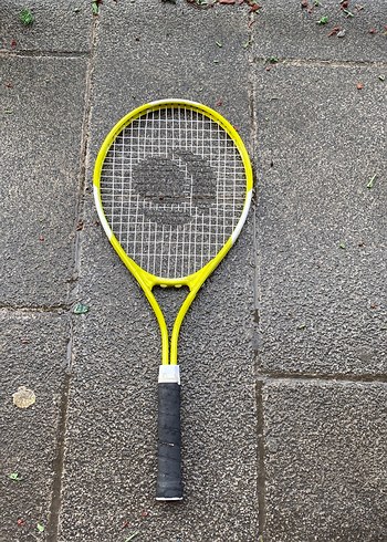 Artengo Tenis Raketi