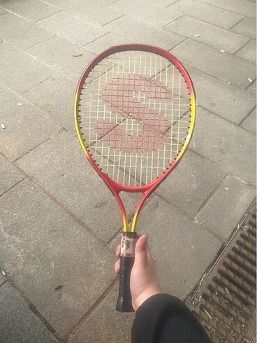 Tenis raketi