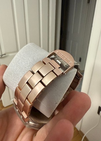  Beden Swatch Kadın Saat