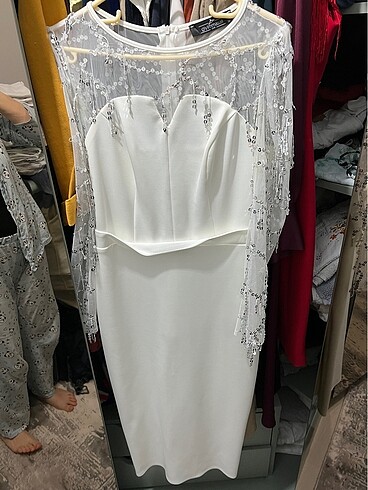 Nikah elbisesi