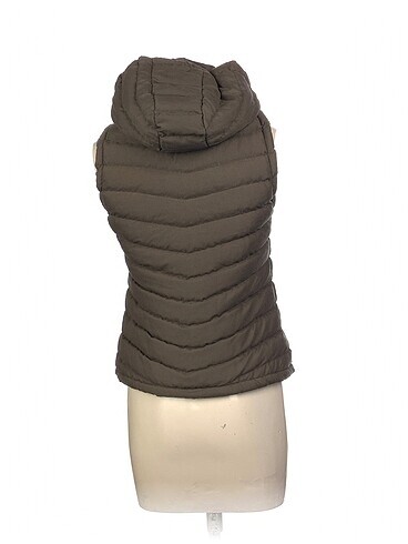 m Beden PreLoved Yelek %70 İndirimli.