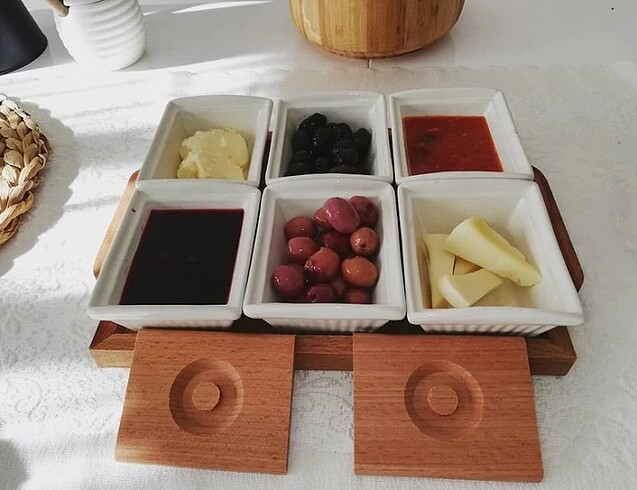 Bambu kapaklı kahvaltılık