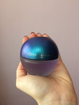 Avon hiç kullanılmamış paketli parfüm INCANDESSENCE