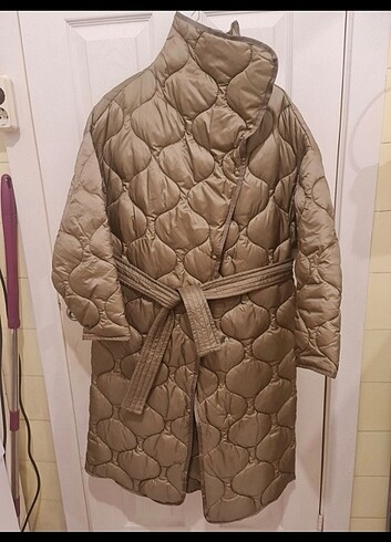 Mango Xs haki kapitone palto